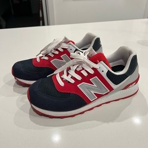 New Balance 574- Eclipse Red